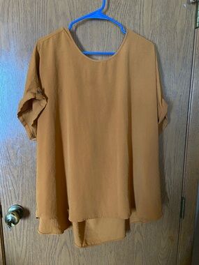 Maurices Mustard Short Sleeve High-Low Blouse